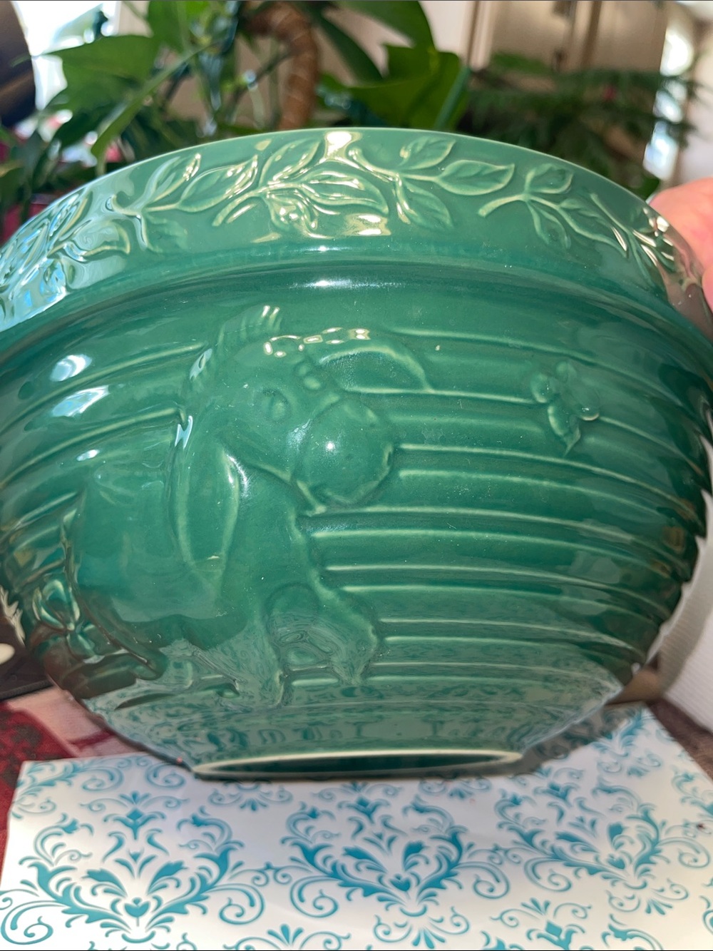 DISNEY EEYORE Ceramic Serving Bowl with Leaf Relief